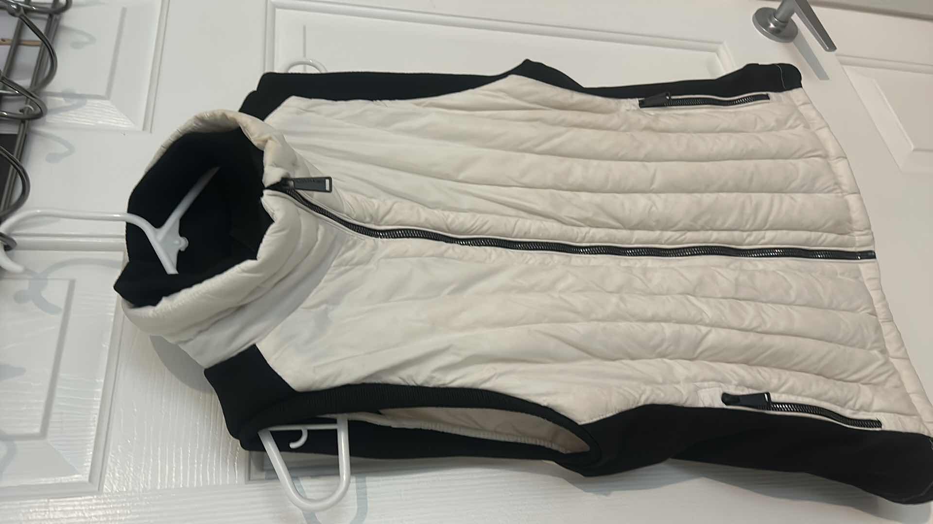 Photo 1 of WOMENS CALVIN KLEIN BLACK AND WHITE VEST SIZE LARGE