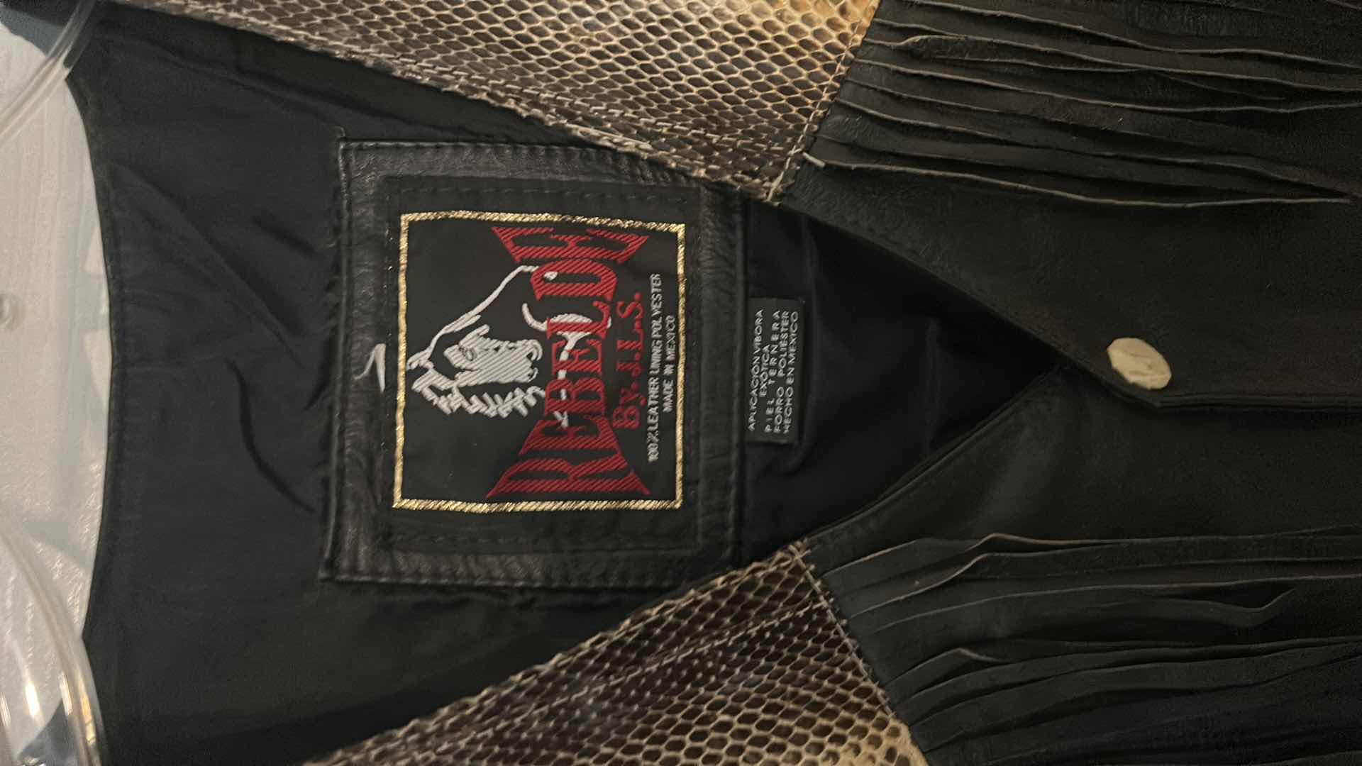 Photo 4 of LEATHER AND SNAKESKIN VEST M/L