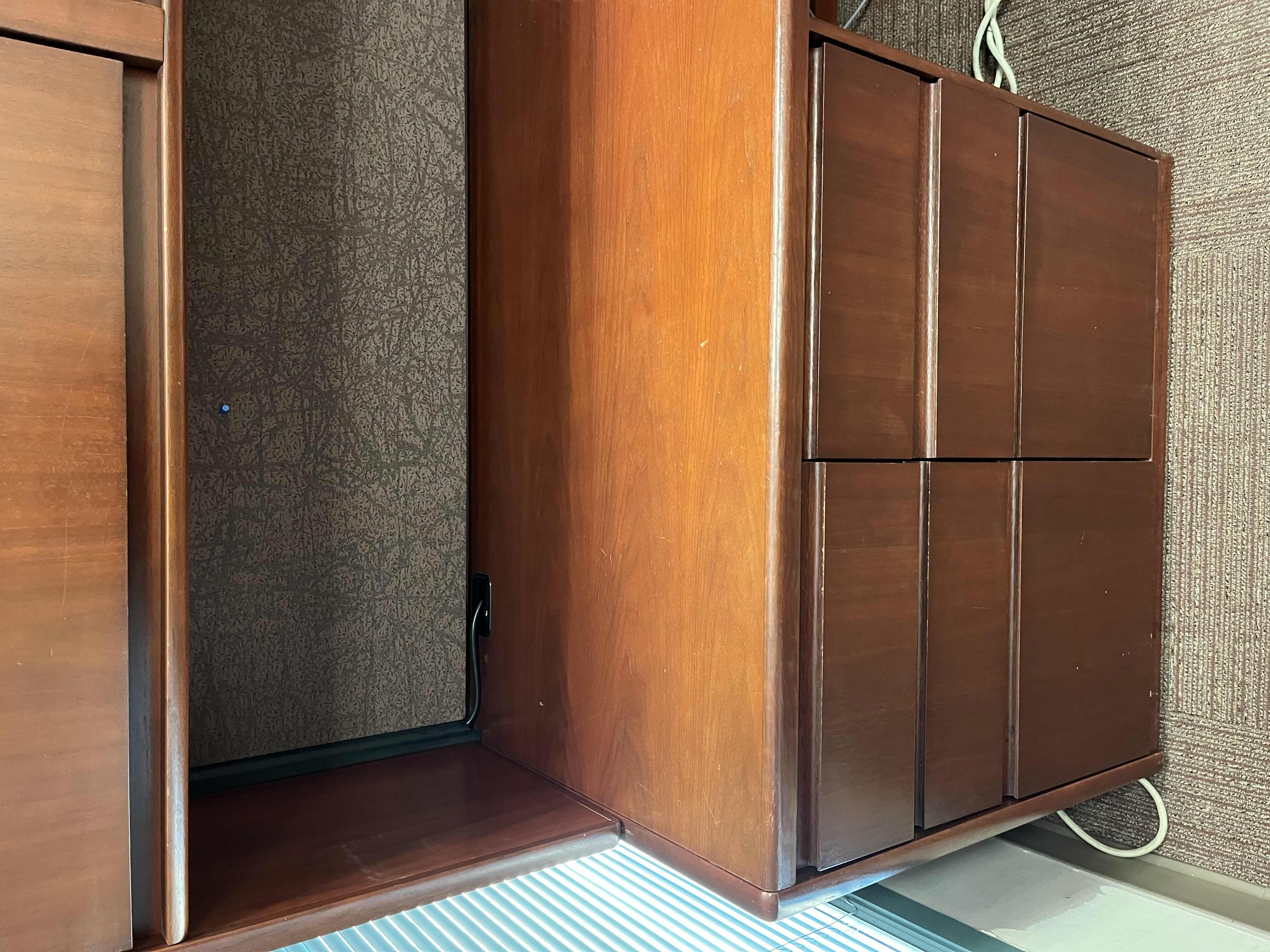 Photo 1 of STEELCASE CHERRY FINISH SOLID WOOD L SHAPE 6 DRAWER OFFICE DESK 90” X 93” H64.5”