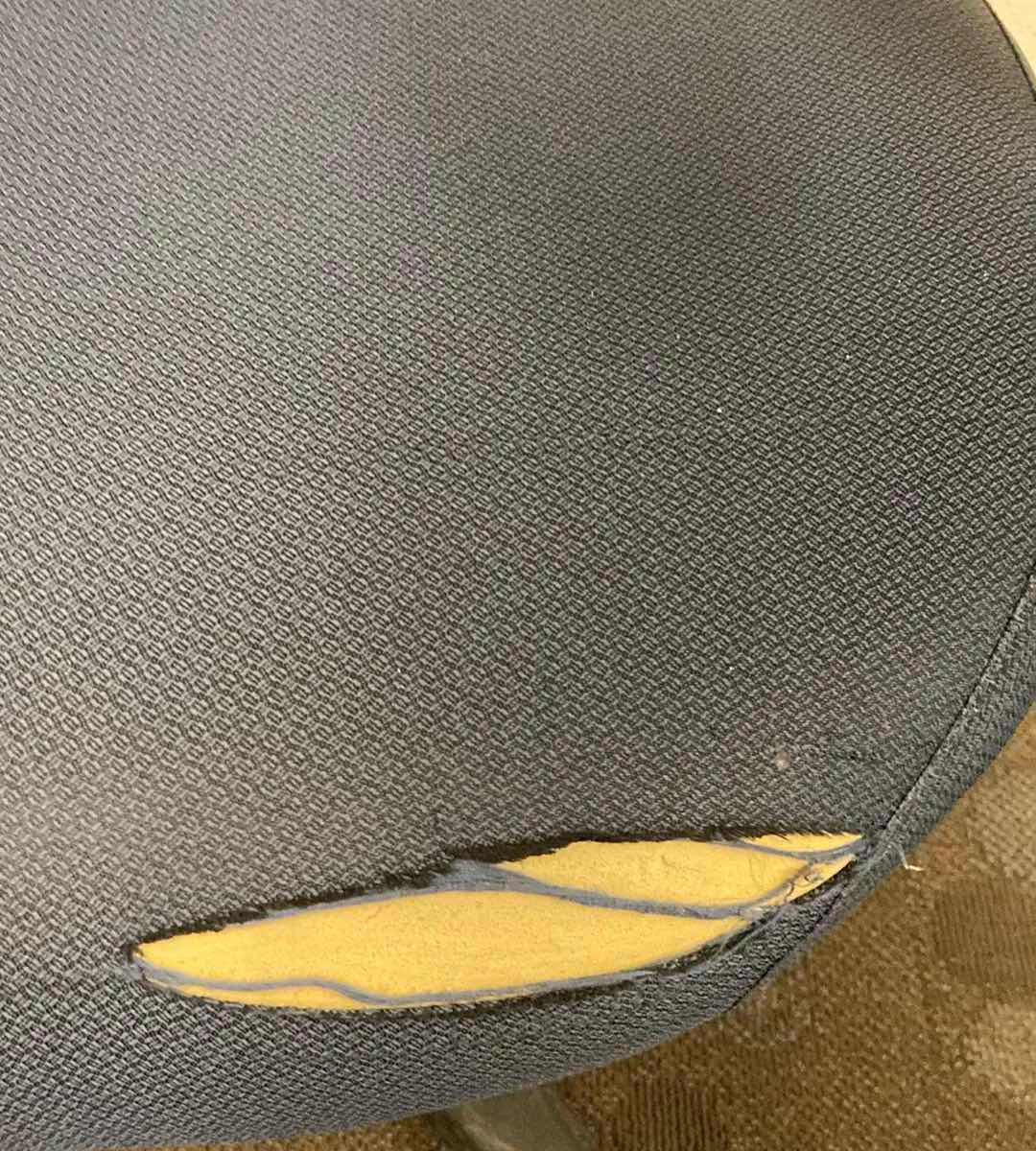 Photo 1 of ALERA BLACK SWIVEL OFFICE CHAIR & 2 BLUE STEELCASE SWIVEL OFFICE CHAIRS (3)