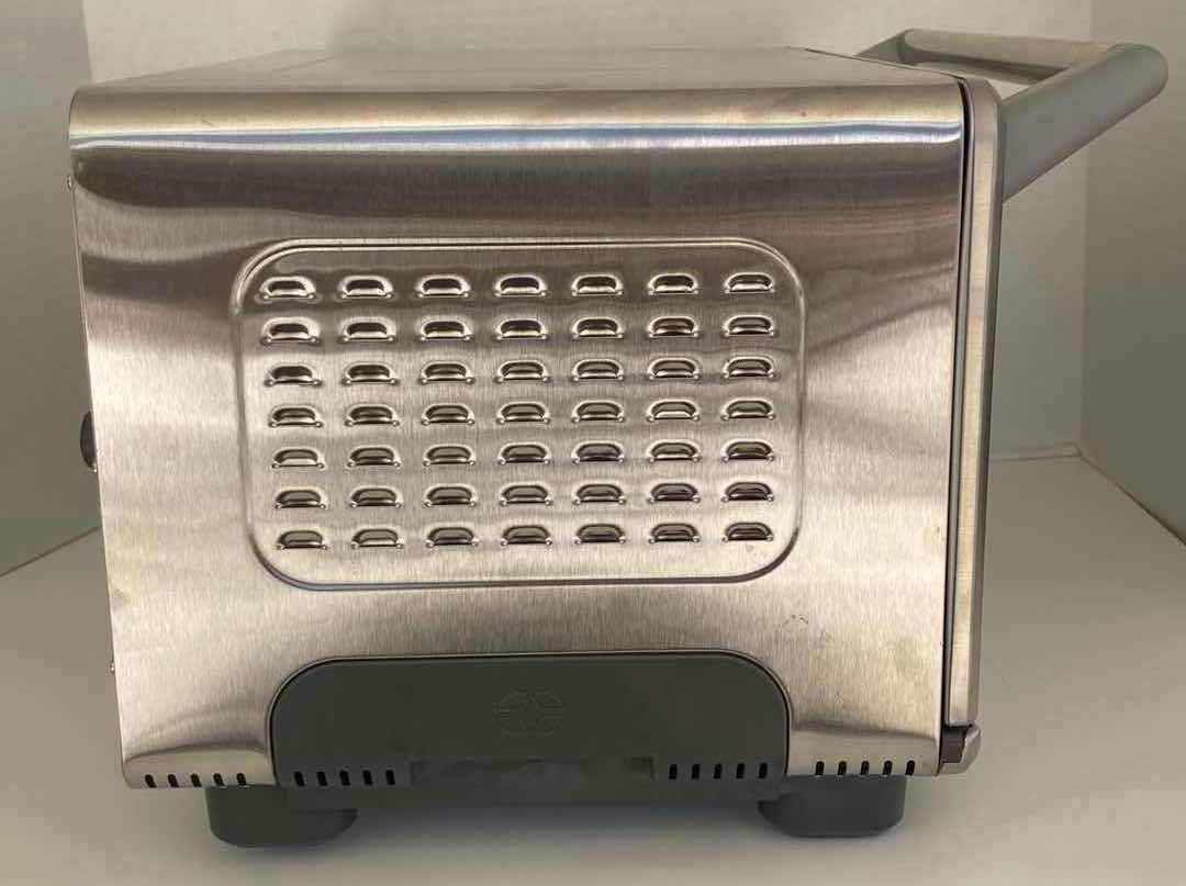 Photo 1 of CALPHALON TOASTER OVEN MODEL HE700CO 19” X 11.5” H10.5”
