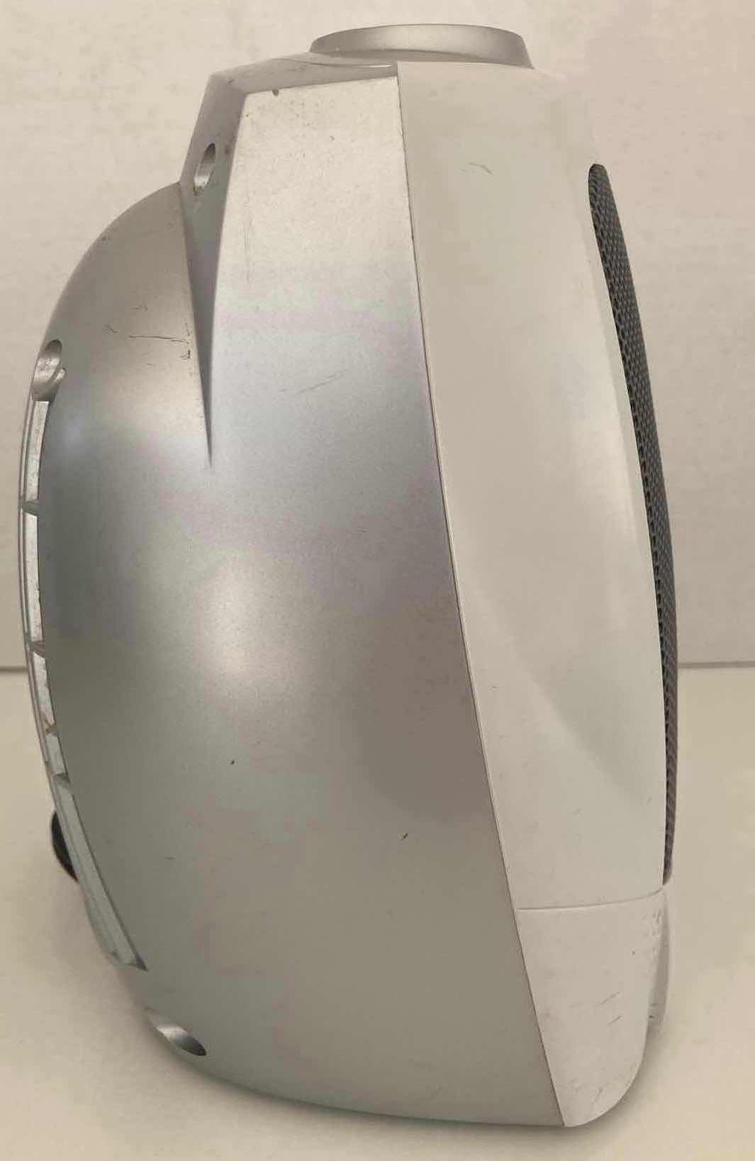 Photo 1 of LASKO MINI CERAMIC AIR HEATER MODEL 5400