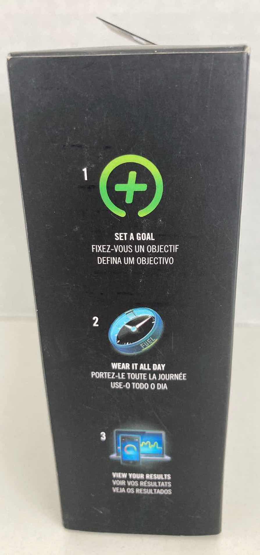 Photo 1 of NIKE PLUS XL WHITE ICE FUELBAND