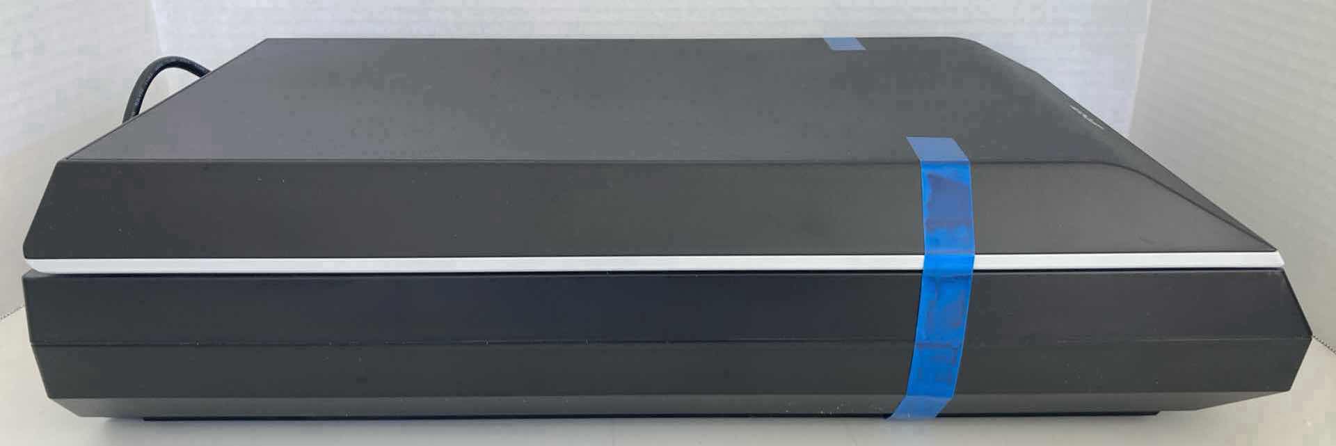 Photo 1 of EPSON PERFECTION V600 PHOTO & DOCUMENT SCANNER MODEL J252A