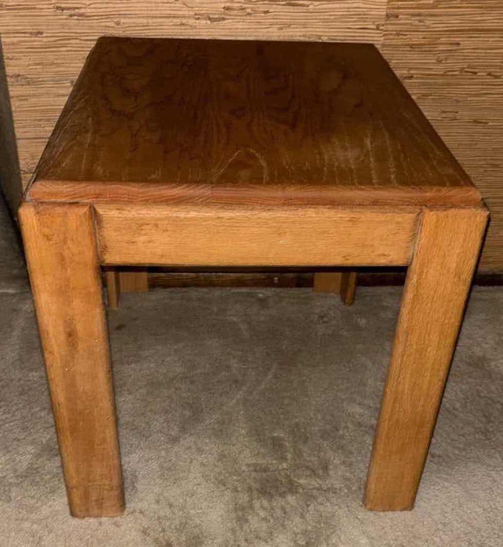 Photo 1 of ASPEN FURNITURE MID CENTURY SOLID OAK END TABLE (MODEL T2024 MEDIUM FINISH) 20” X 23.5” H20”