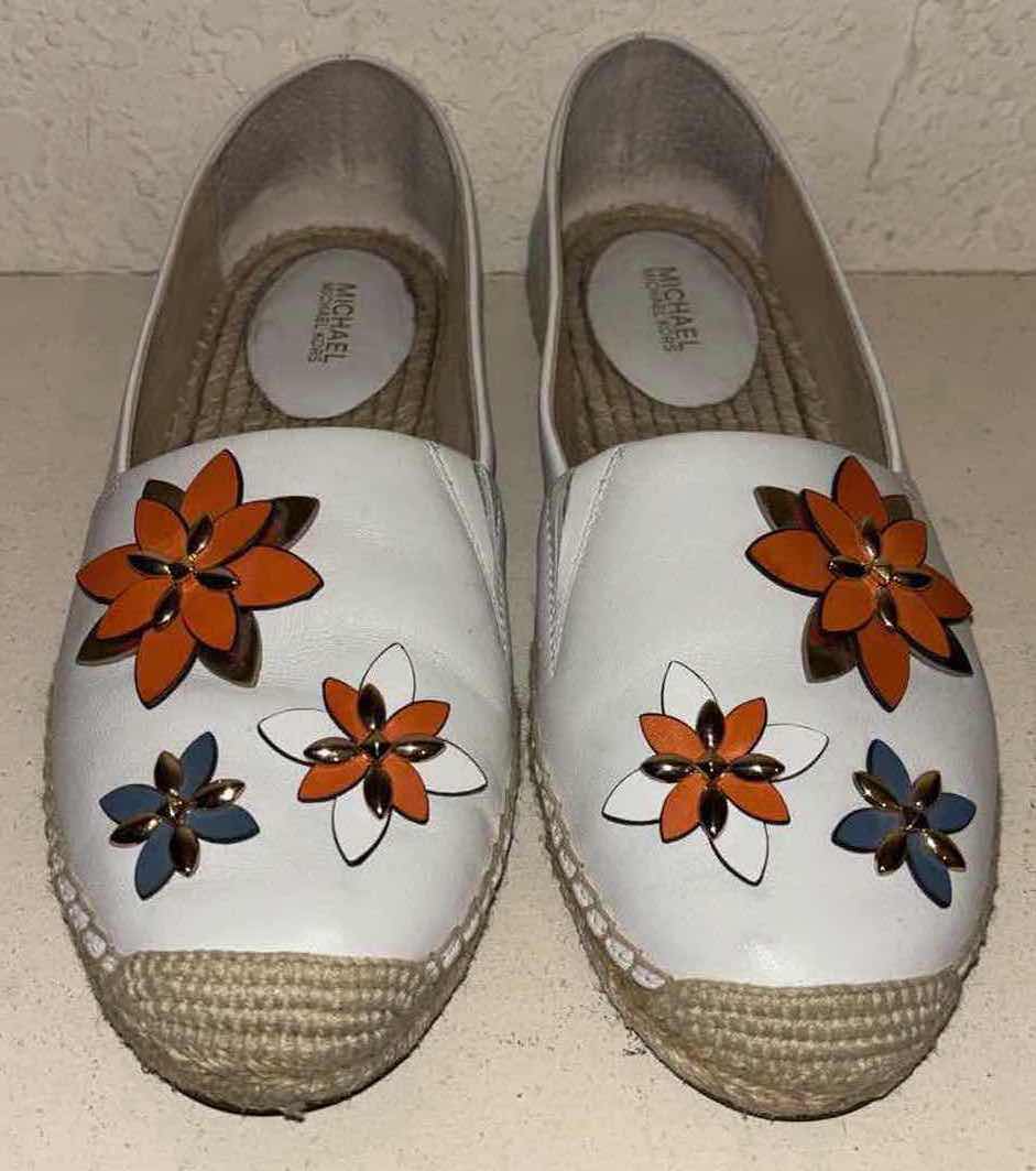 Photo 1 of MICHAELS KORS HEIDI SLIP ON SNEAKERS (WOMENS SIZE 7)