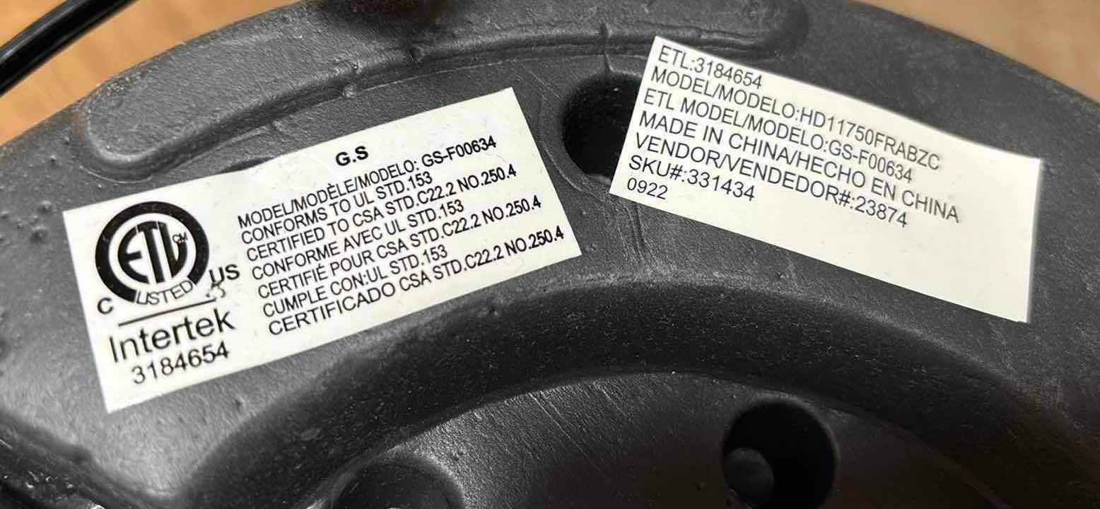 Photo 1 of HAMPTON BAY 71” ANTIQUE BRONZE FLOOR LAMP W 2 ALABASTER GLASS SHADES (HD11750FRABZC)