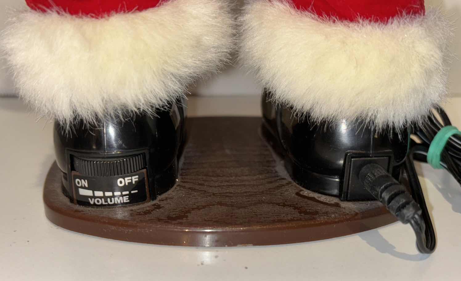 Photo 1 of 1998 CHRISTMAS FANTASY LTD. JINGLE BELL ROCK DANCING 16” SANTA