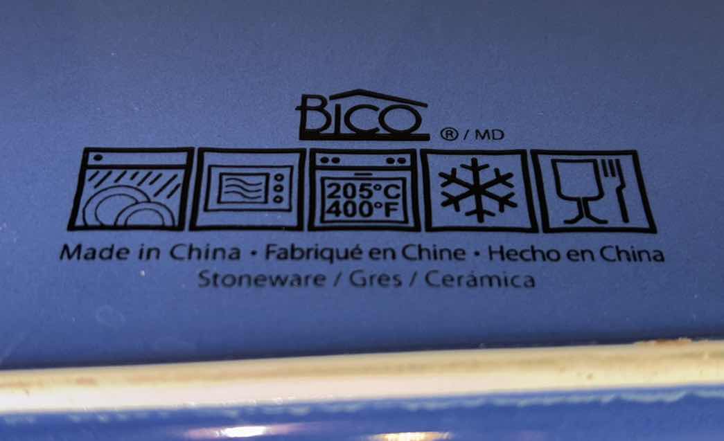 Photo 1 of BICO SCALLOPED EDGE STONEWARE CASSEROLE/BAKING DISH SET OF 3 (BLUE)