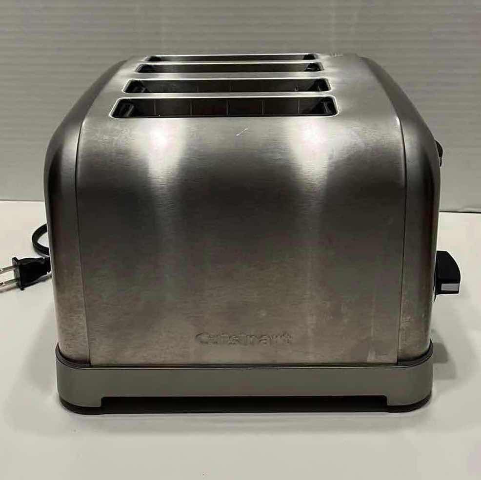 Photo 1 of CUISINART STAINLESS STEEL 4 SLICE BREAD BAGEL TOASTER MODEL CPT-180