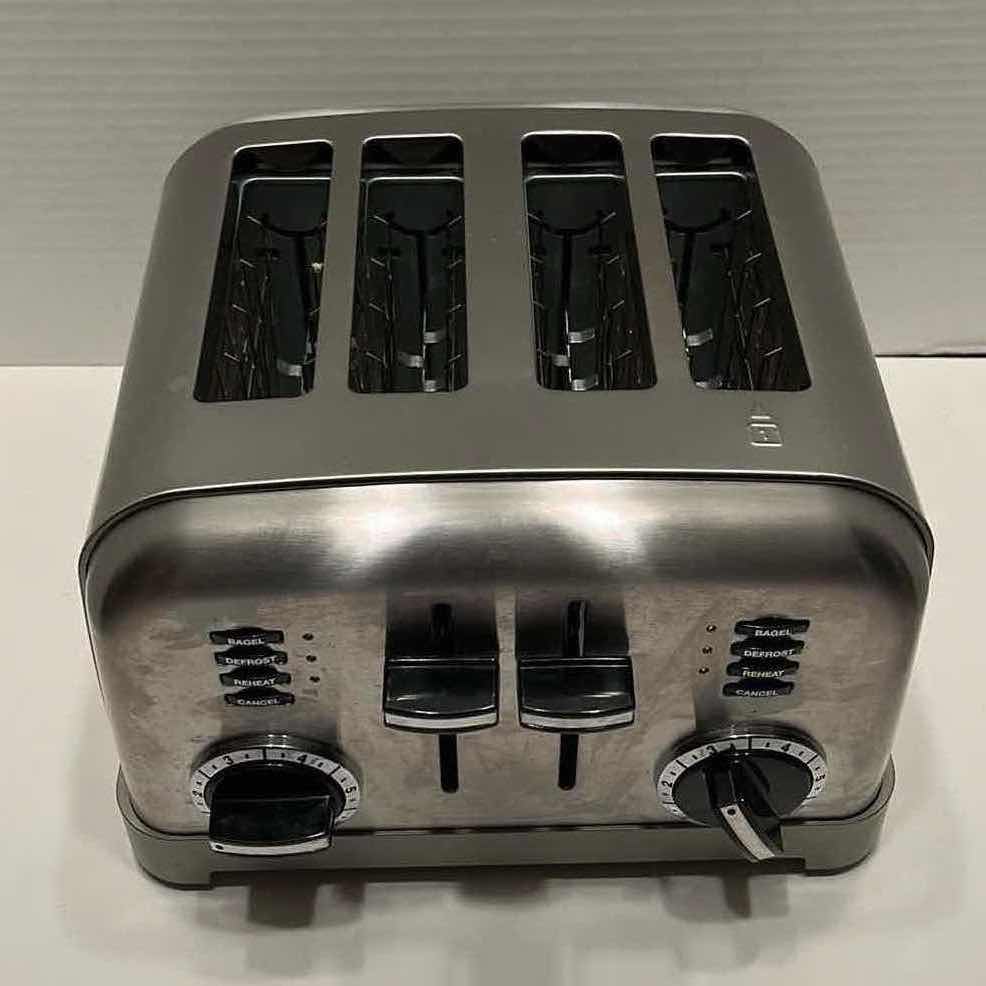 Photo 1 of CUISINART STAINLESS STEEL 4 SLICE BREAD BAGEL TOASTER MODEL CPT-180