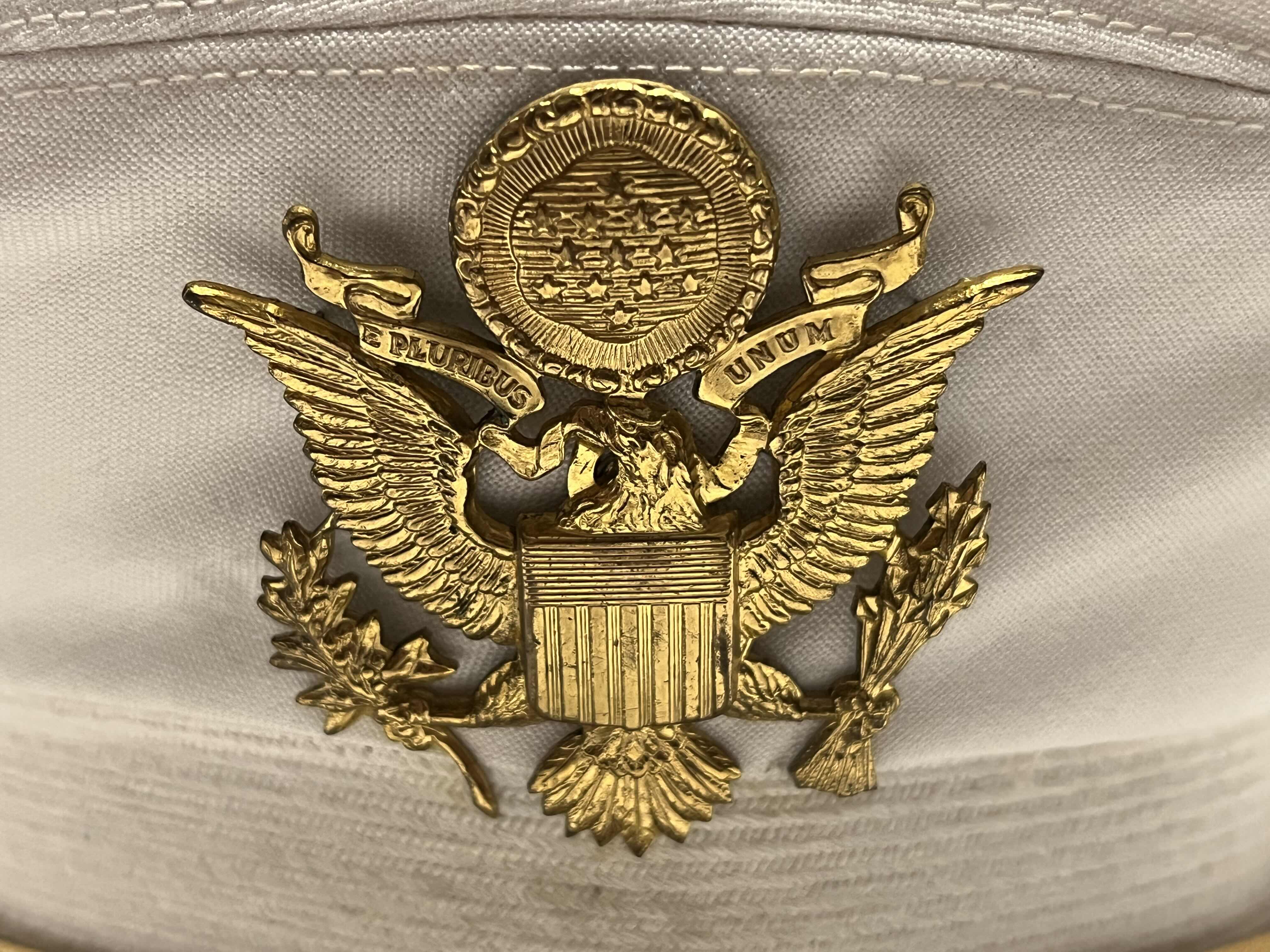 Photo 1 of ORIGINAL US ARMY SERVICE FIELD OFFICER DRESS WHITE CAP MENS SIZE 7 1/4