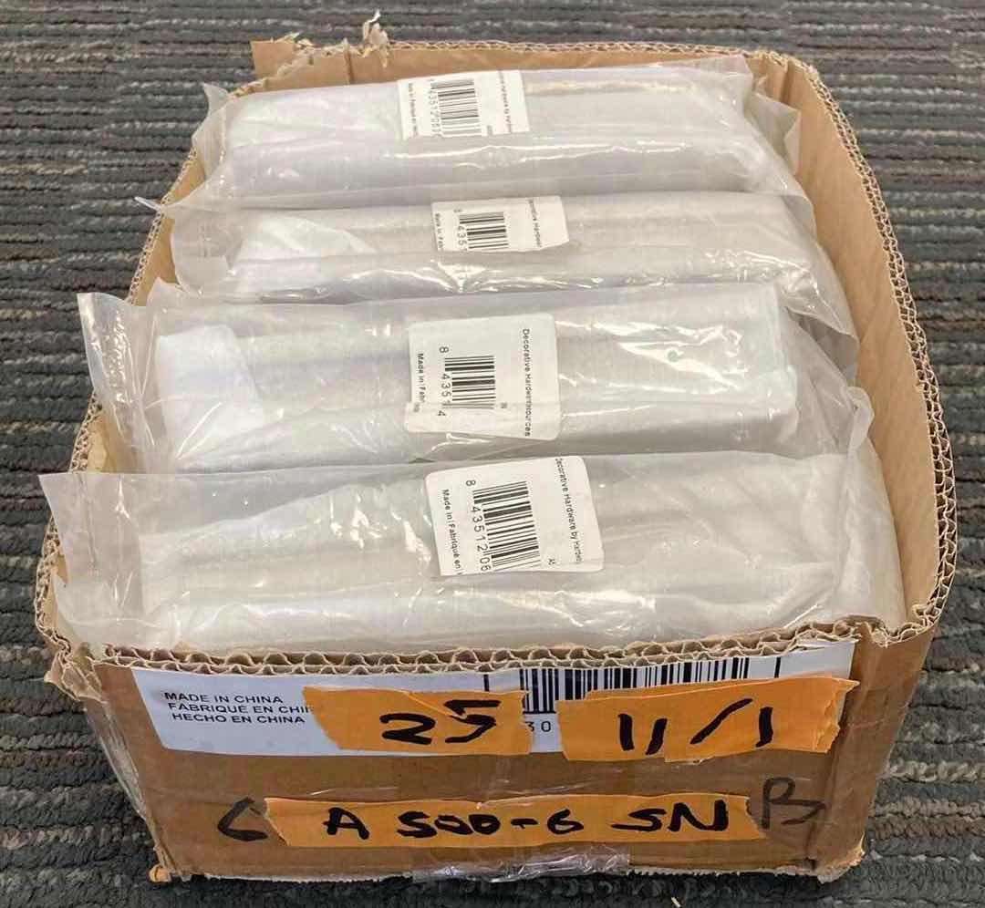 Photo 1 of ELEMENTS BY HARDWARE RESOURCES SATIN NICKEL EDGEFIELD PULL CABINET HANDLE A500-6SN 1BOX/25PCS (READ NOTES)