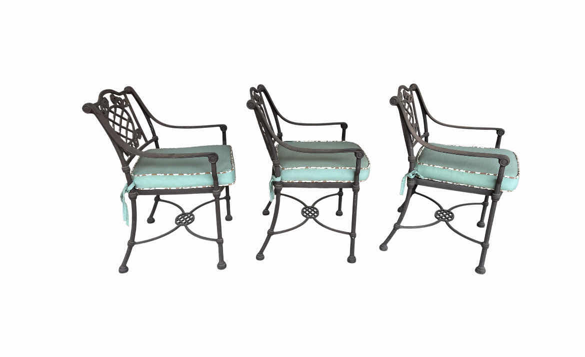 Photo 1 of MID-CENTURY ORNATE DESIGN WROUGHT IRON PATIO TABLE & 3 CHAIRS (READ NOTES)