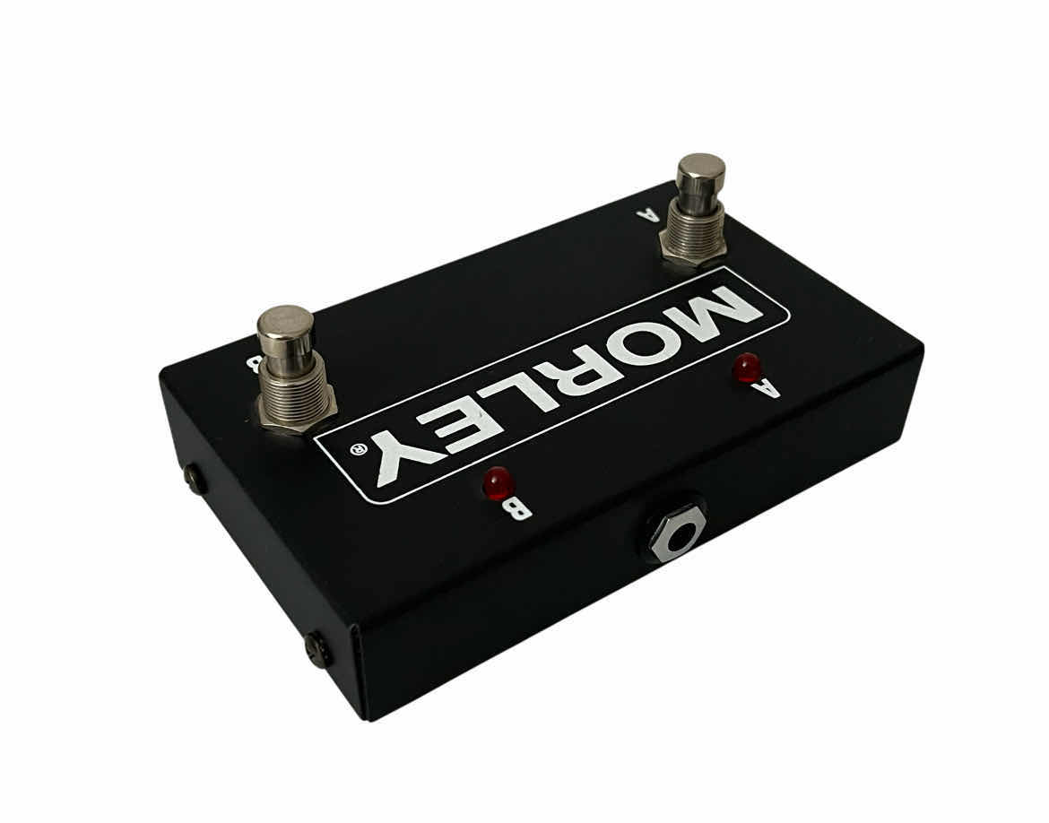 Photo 1 of MORLEY ABY SWITCH PEDAL W DUAL AMP/PEDAL CORD