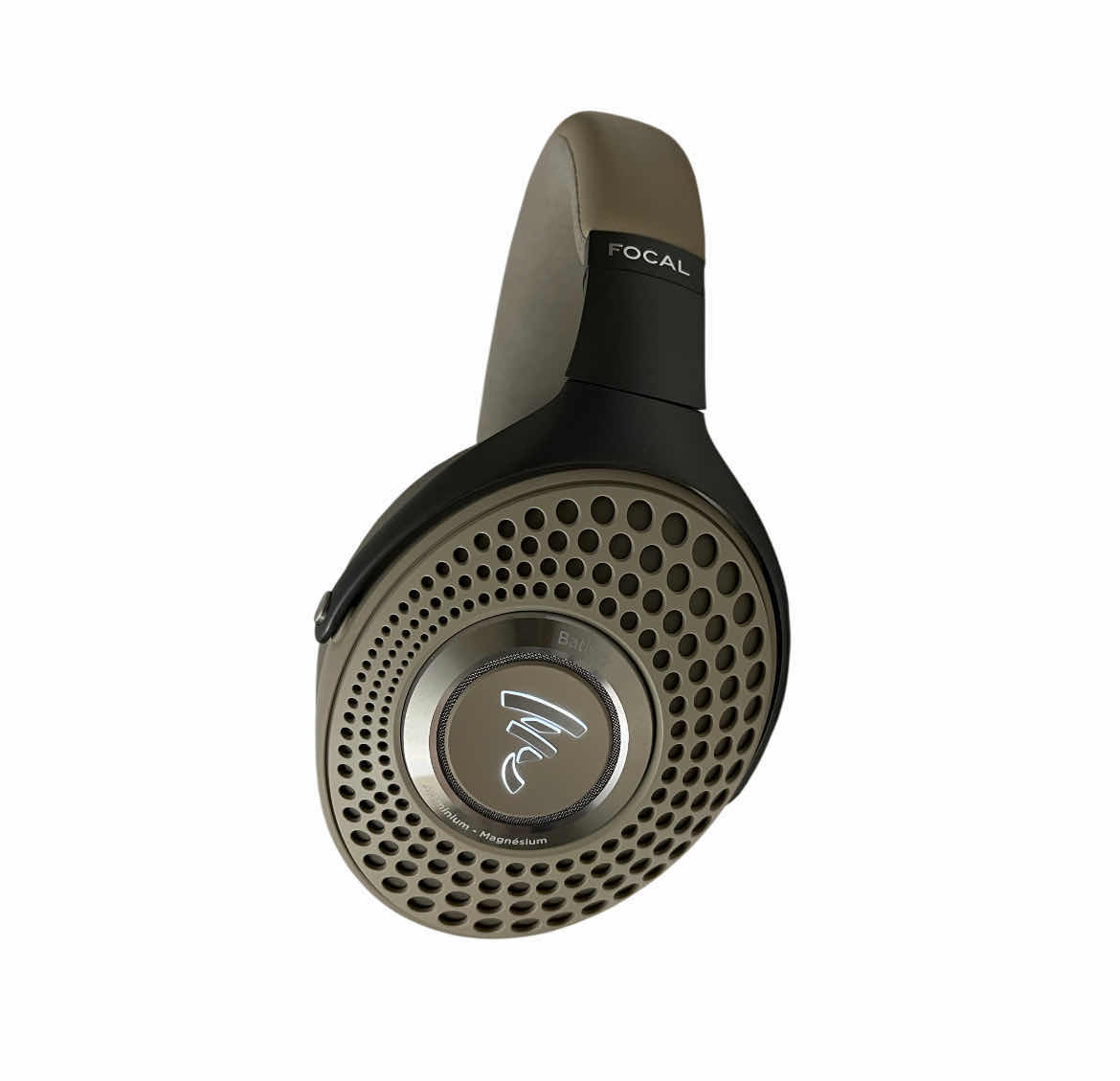 Photo 1 of FOCAL BATHYS DUNE ALUMINUM MAGNESIUM WIRELESS BLUETOOTH CLOSED-BACK HEADPHONES W FOCAL HARD CASE