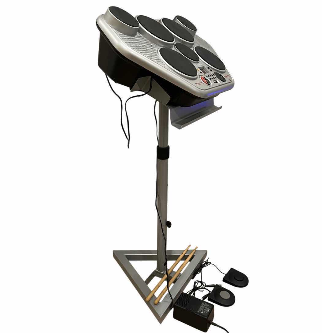 Photo 1 of YAMAHA ELECTRIC 7-PAD DIGITAL PERCUSSION STEREO SAMPLED DRUM SET DD-55 W CAM RECANATI QUIK LOK DRUM STAND