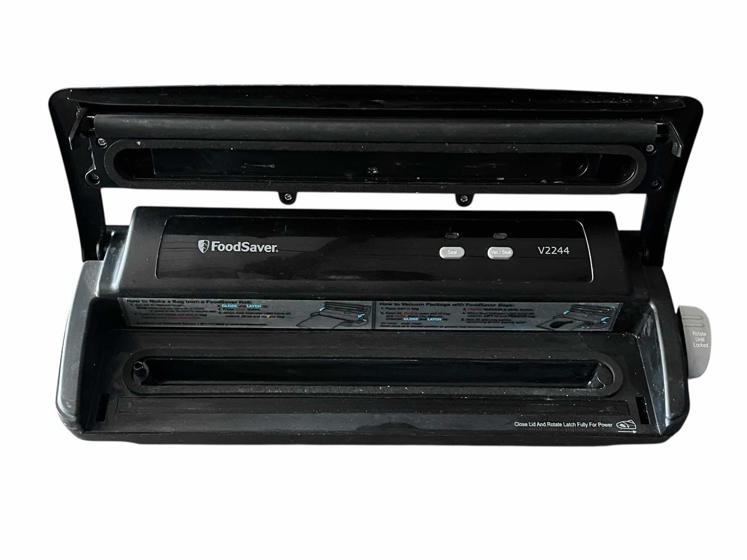 Photo 1 of FOOD SAVER VACUUM PACKAGING SYSTEM V2244 W 2PACK 11” HEAT SEAL ROLLS