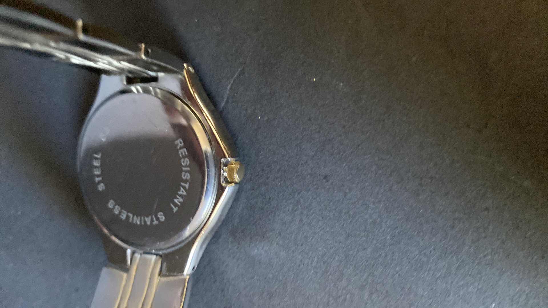 Photo 3 of 5 MENS WATCHES