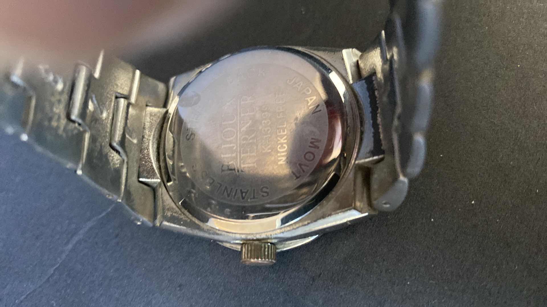 Photo 3 of 4 MENS WATCHES