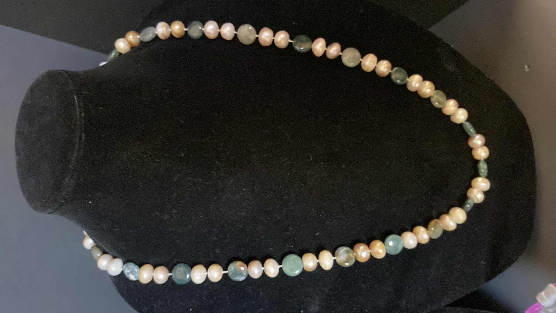 Photo 1 of COSTUME JEWELRY 5 NECKLACES 1 EARRING