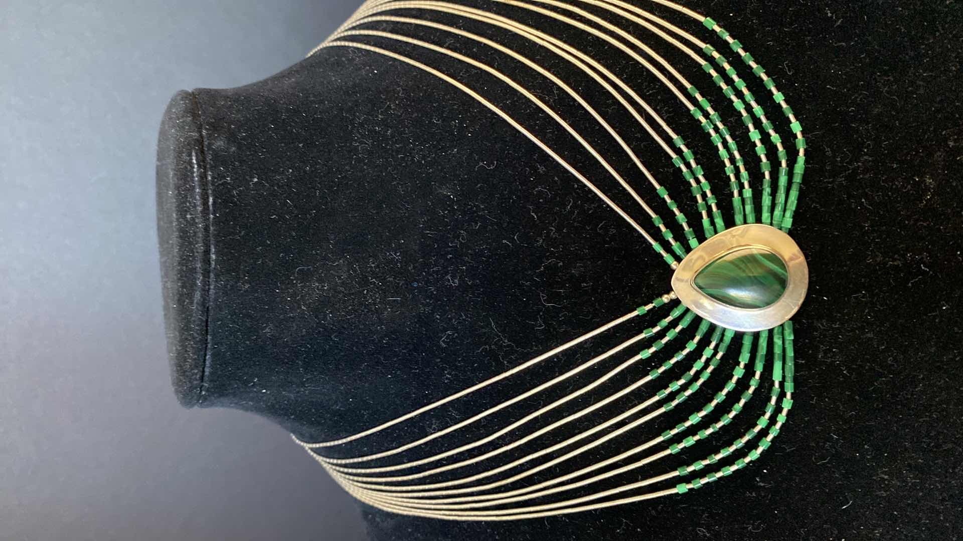 Photo 1 of STERLING LIQUID SILVER DESIGN AND MALACHITE NECKLACE 19”