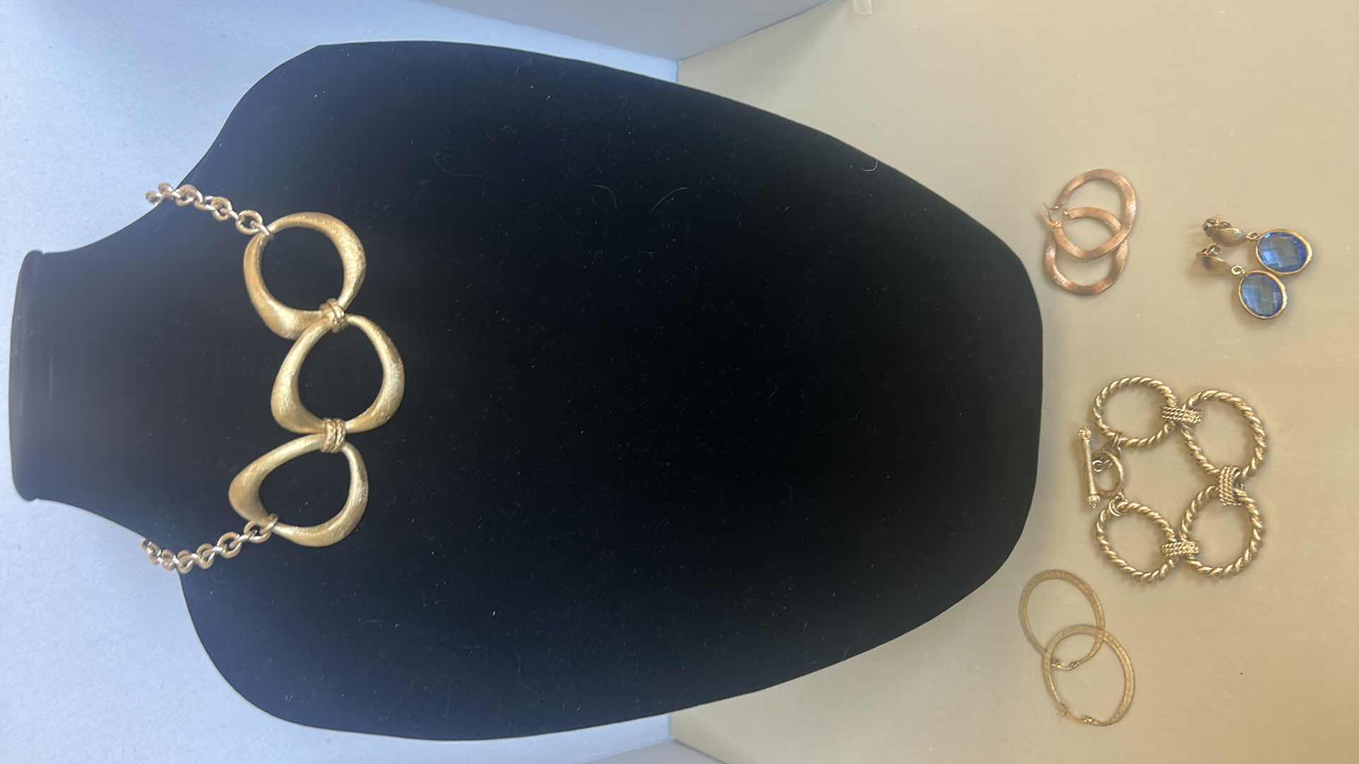 Photo 1 of FASHION JEWELRY ASSORTMENT RINGS 5 & 6