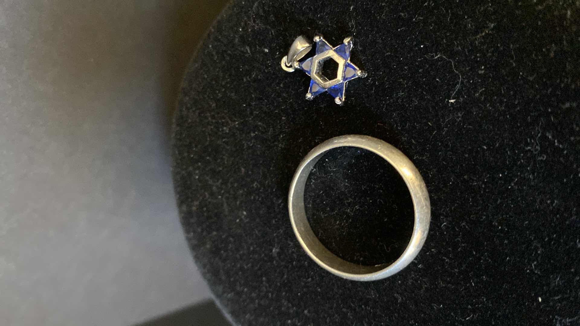 Photo 1 of 92.5 SILVER NECKLACES FROM ITALY RING MARKING HARD TO READ