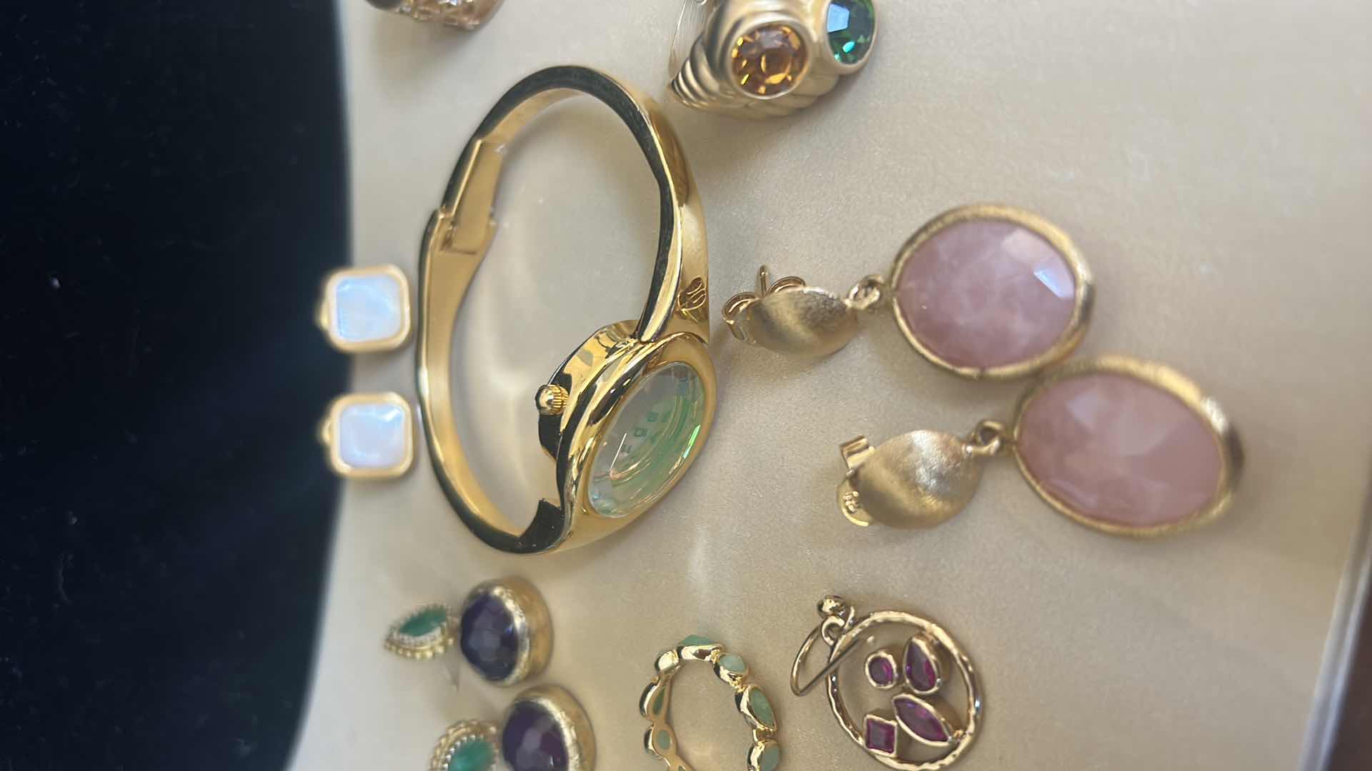 Photo 1 of FASHION JEWELRY ASSORTMENT RING 5,6