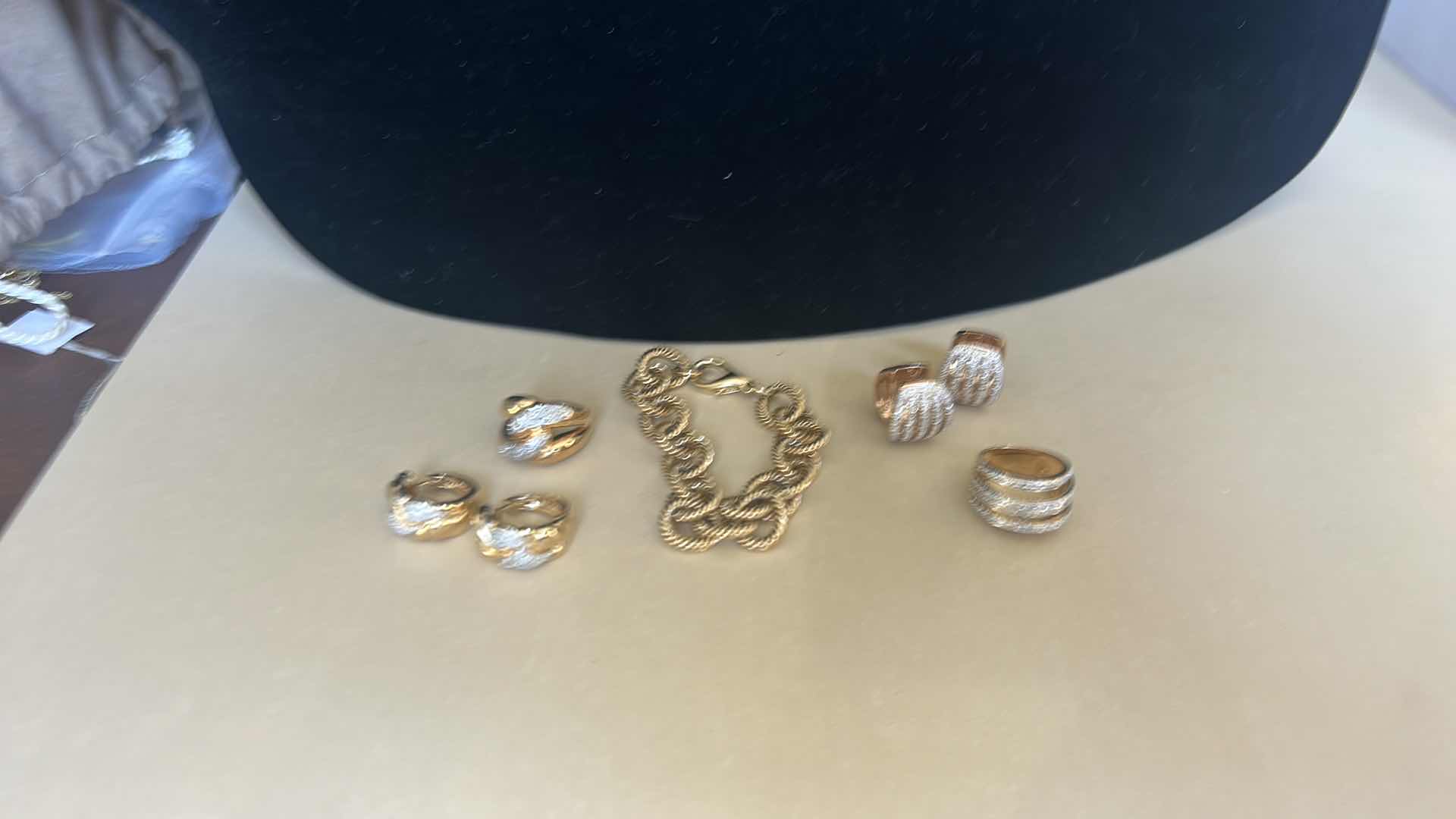 Photo 1 of FASHION JEWELRY ASSORTMENT RING 5,6