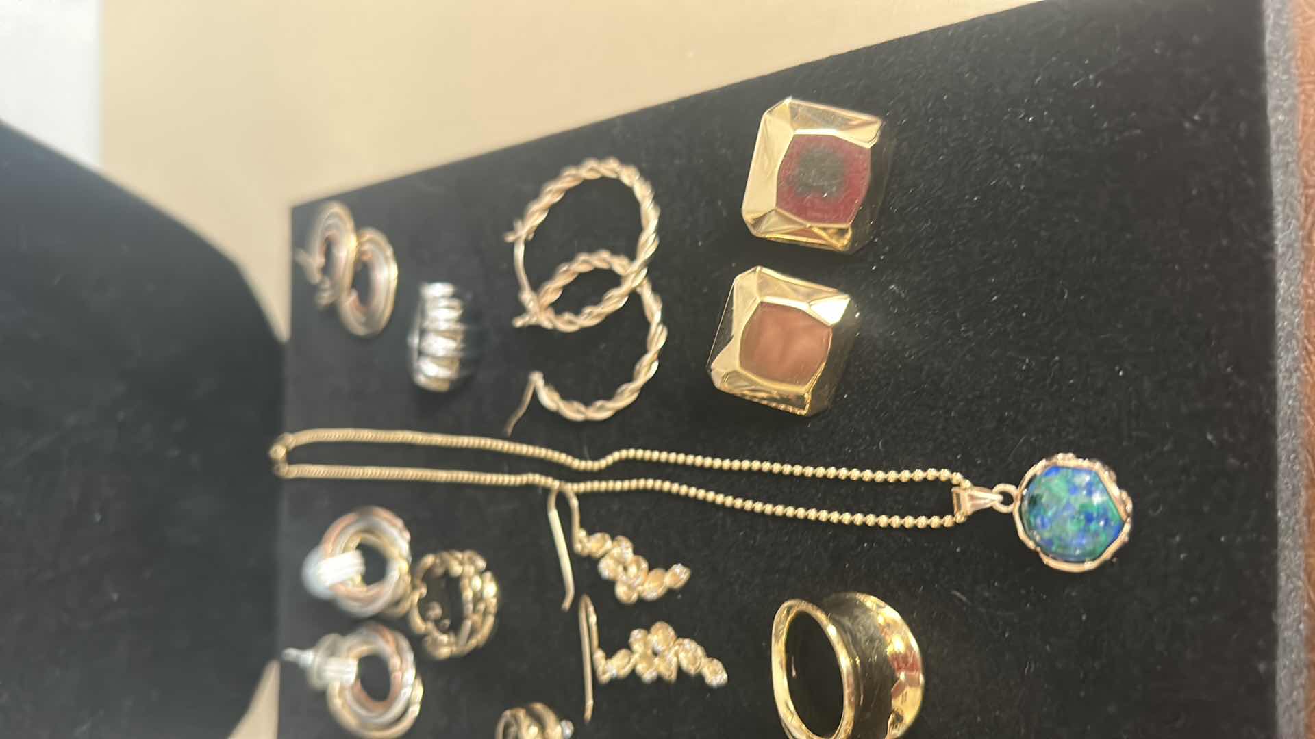 Photo 1 of FASHION JEWELRY ASSORTMENT RING 5,6