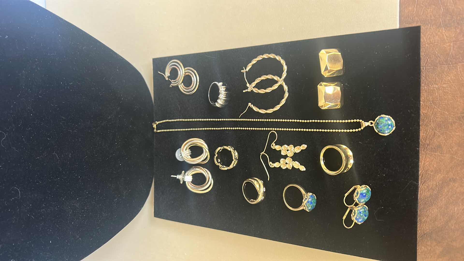 Photo 1 of FASHION JEWELRY ASSORTMENT RING 5,6