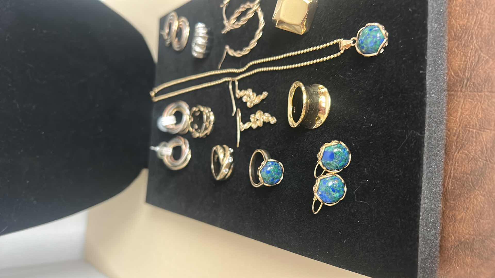 Photo 1 of FASHION JEWELRY ASSORTMENT RING 5,6