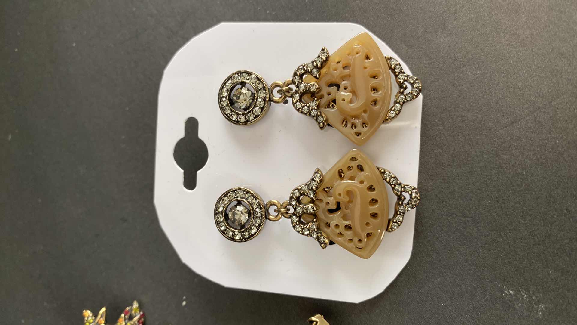 Photo 1 of HEIDI DAUS PIERCED EARRINGS AND RINGS COSTUME JEWELRY $300