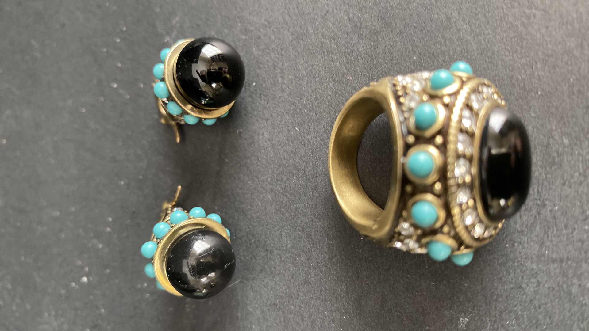 Photo 1 of HEIDI DAUS PIERCED EARRINGS AND RINGS COSTUME JEWELRY $250