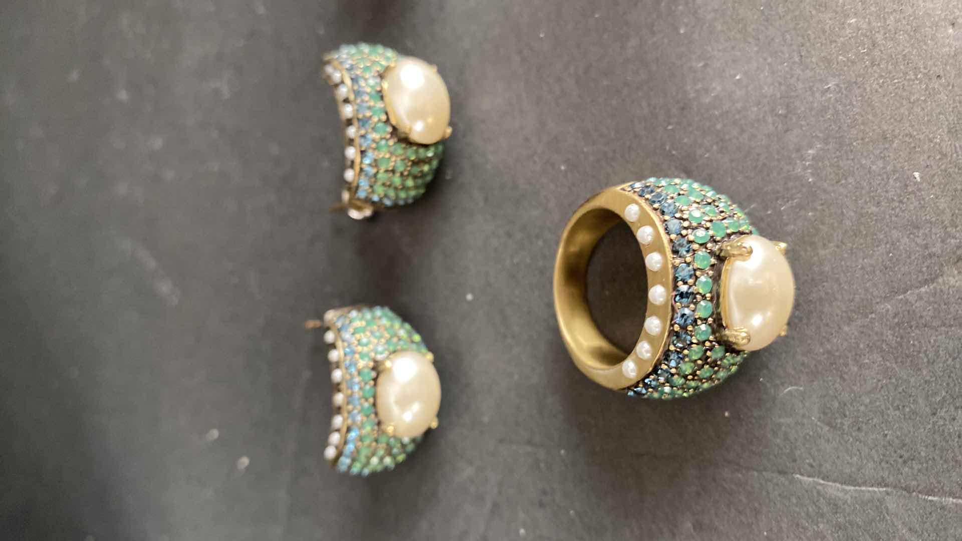 Photo 1 of HEIDI DAUS PIERCED EARRINGS AND RINGS COSTUME JEWELRY $250