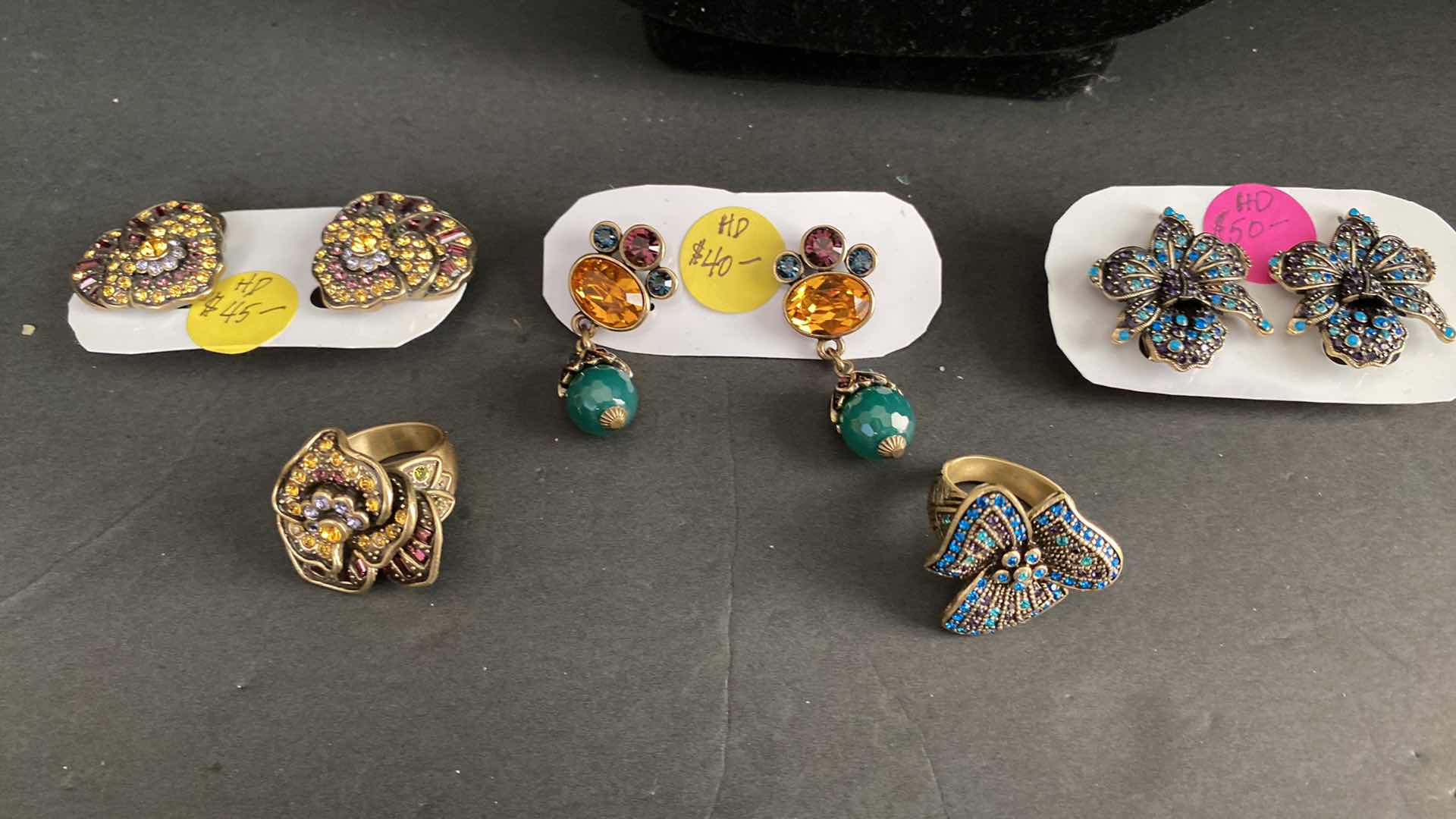 Photo 1 of FASHION JEWELRY HEIDI DAUS ASSORTMENT