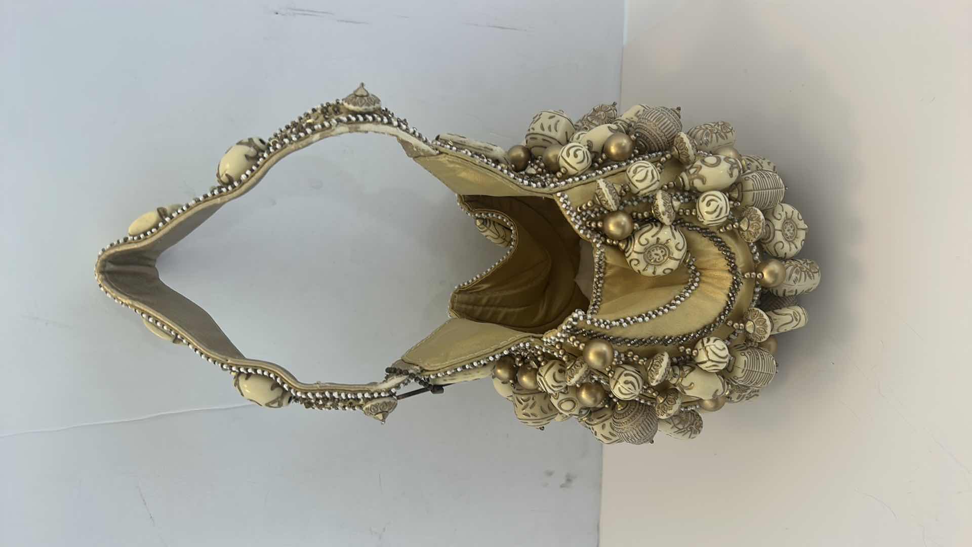 Photo 2 of MARY FRANCES CLUTCH EVENING BAG NUMBERED WITH COA