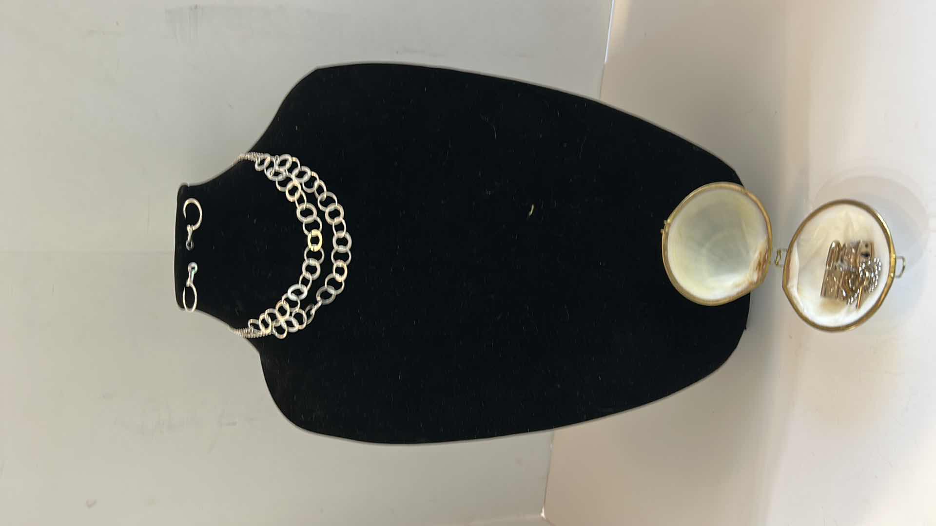 Photo 1 of FASHION JEWELRY ASSORTMENT W SHELL COIN PURSE