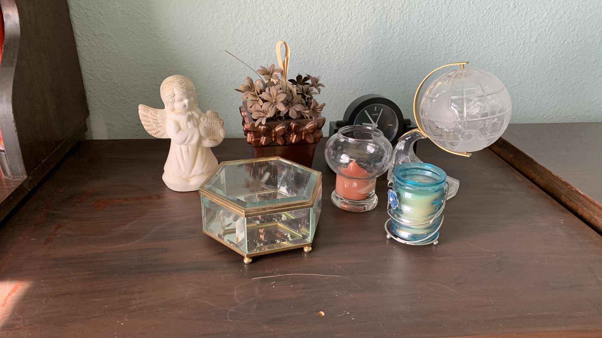 Photo 1 of HOME DECOR GLASS GLOBE