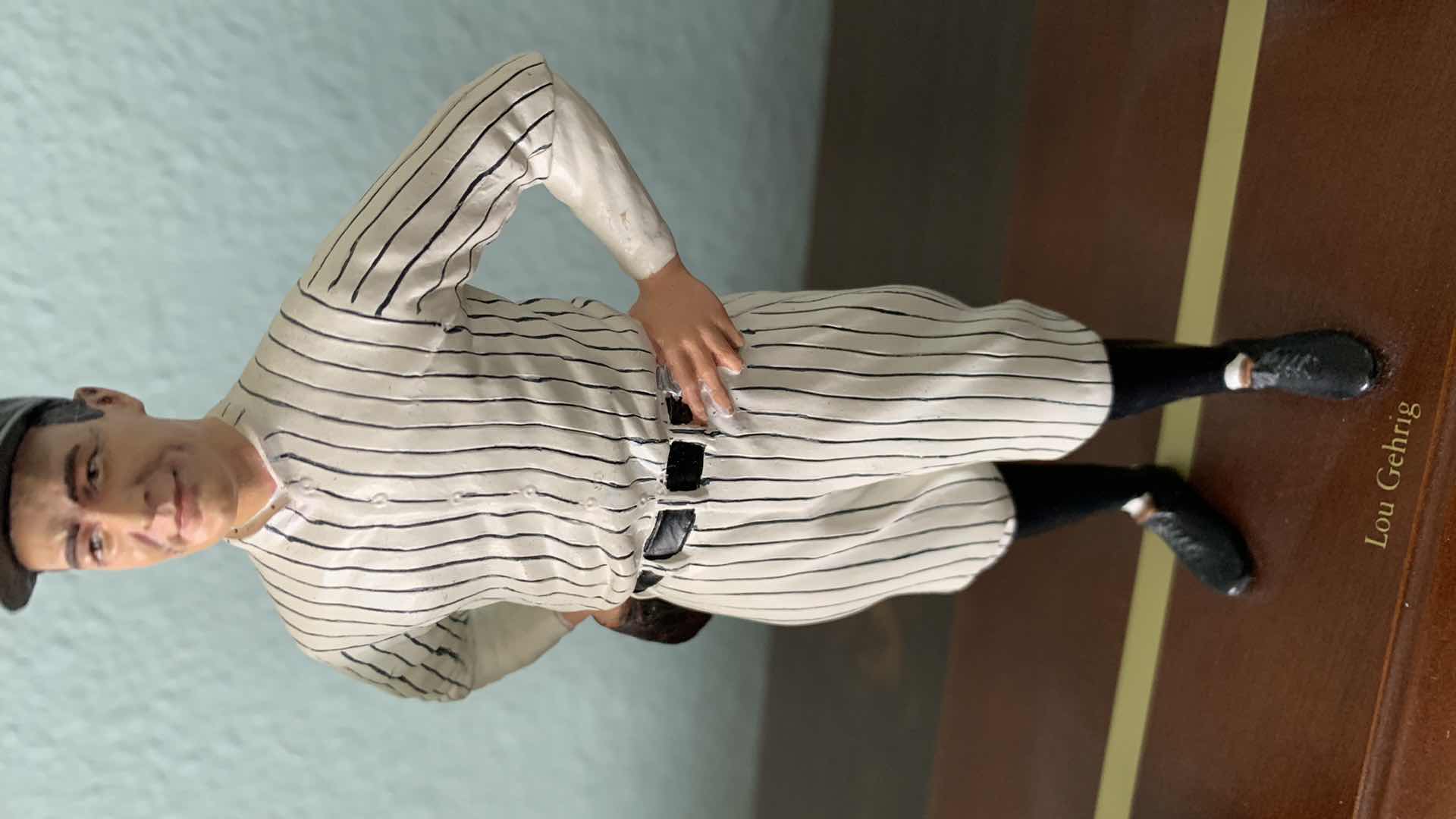 Photo 1 of DANBURY MINT MLB BASEBALL LICENSED 1927 NEW YORK YANKEES FIGURINE SET BABE RUTH