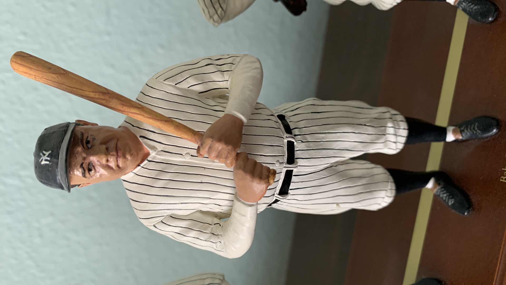 Photo 4 of DANBURY MINT MLB BASEBALL LICENSED 1927 NEW YORK YANKEES FIGURINE SET BABE RUTH