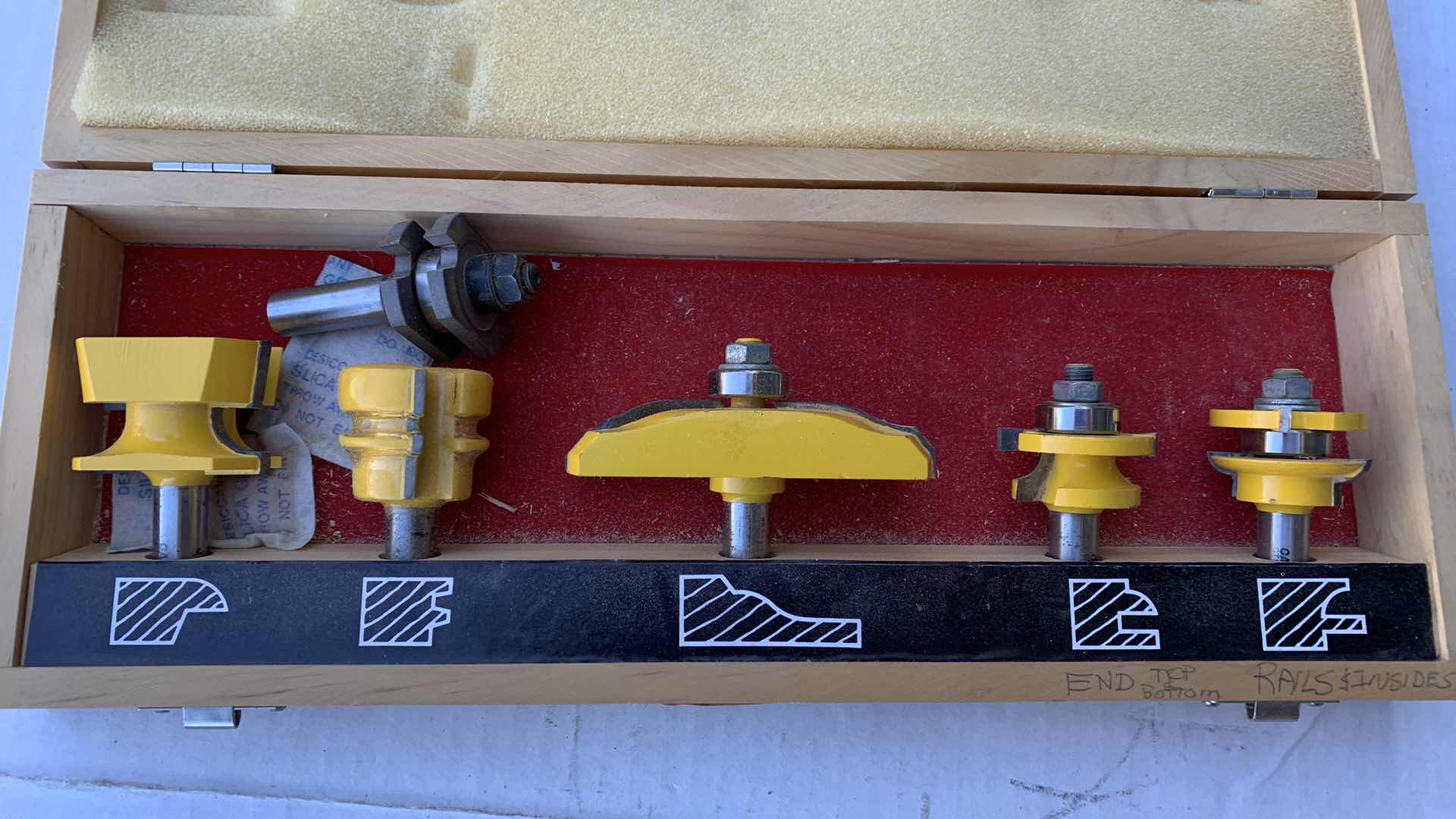 Photo 2 of CARB TECH TOOLS 5 PCS DOOR MAKING SET