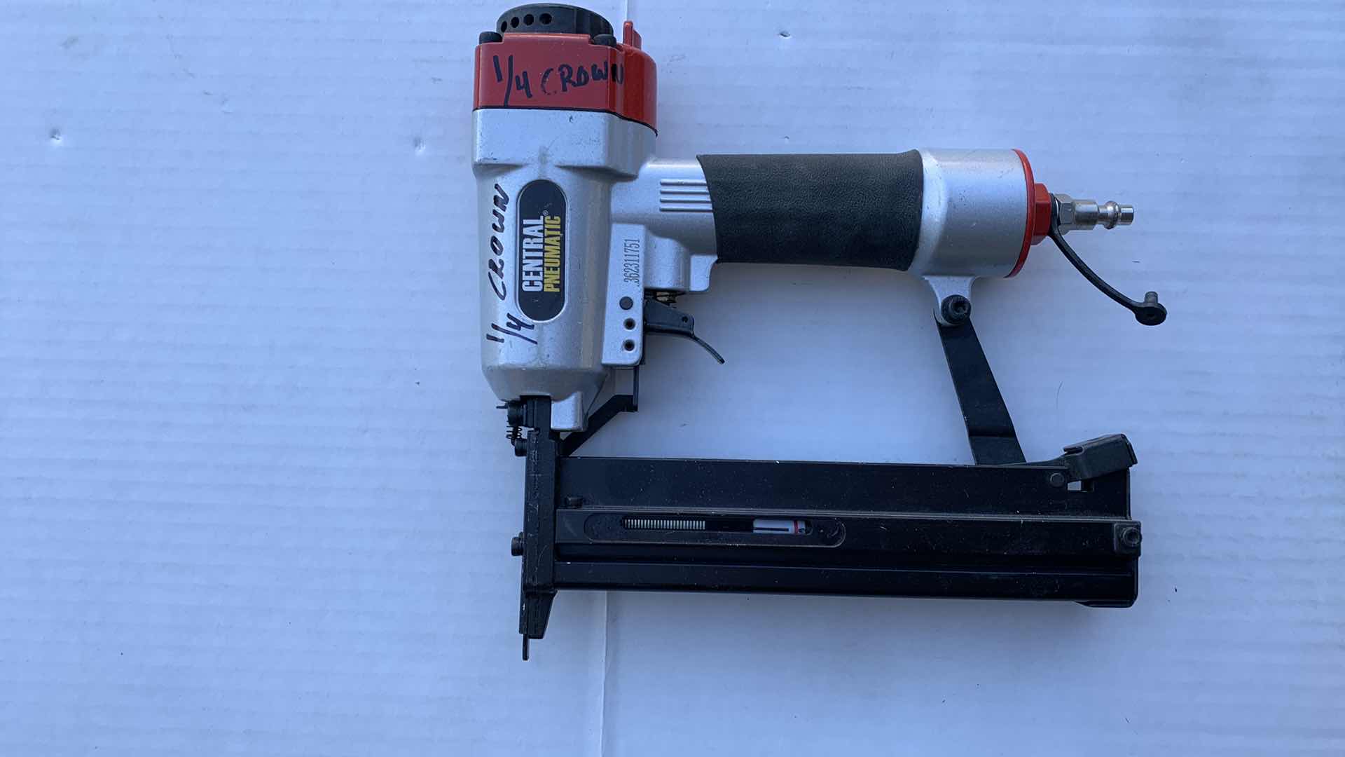 Photo 1 of CENTRAL PNEUMATIC 1/4” CROWN AIR STAPLER
