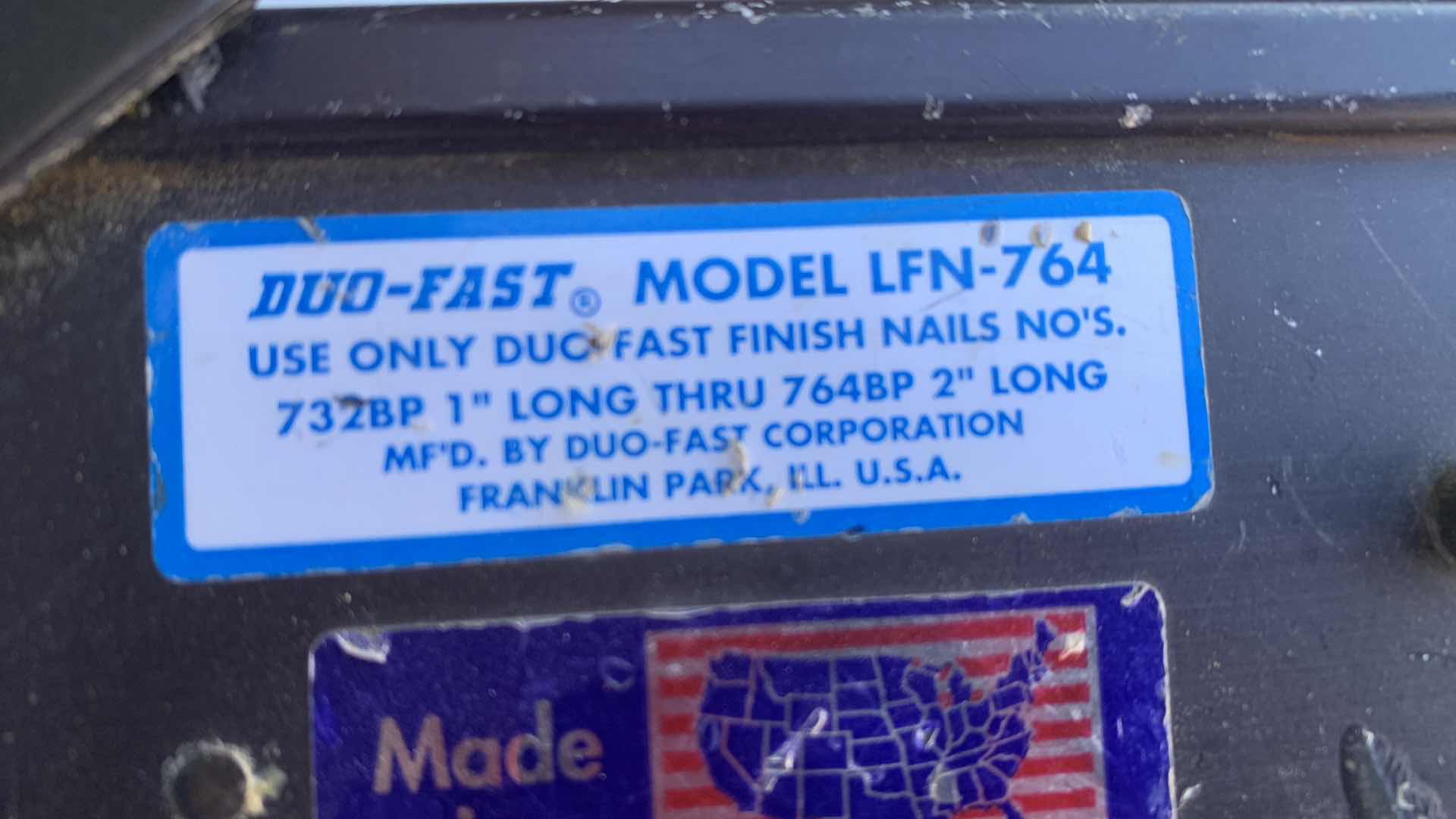 Photo 1 of DUO FEST FINISH NAILS MODEL LFN 764