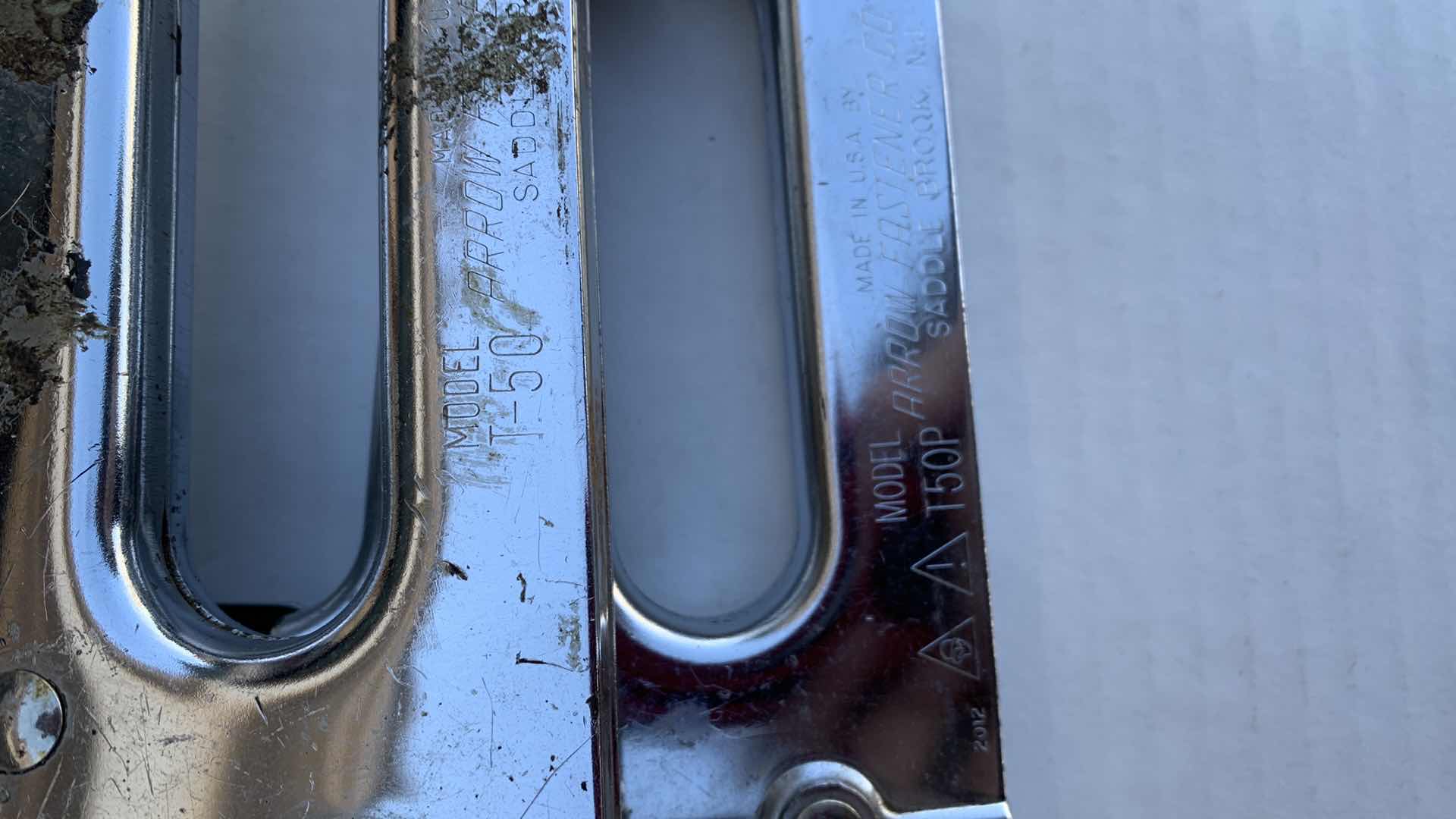 Photo 1 of 4 STAPLERS