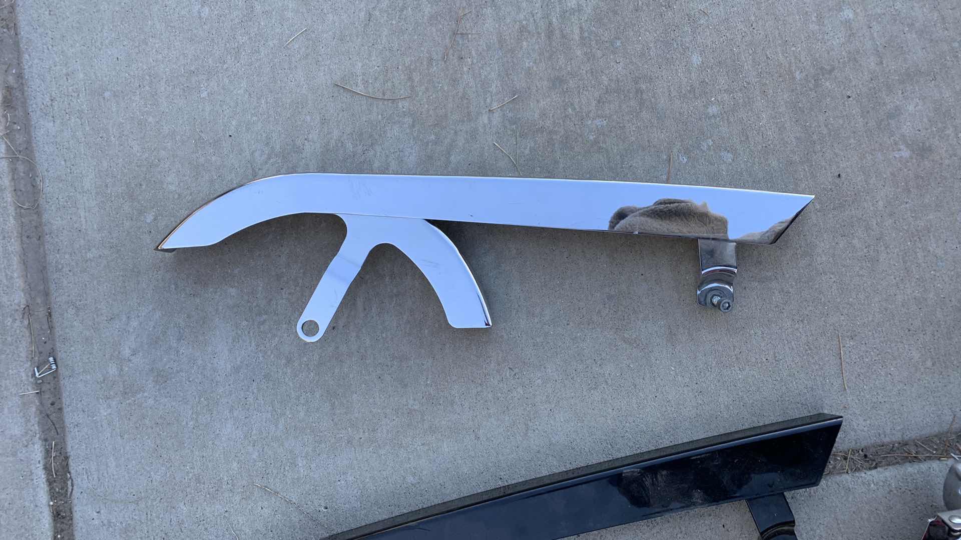 Photo 1 of HARLEY DAVIDSON FRONT FORK AND OTHER PARTS