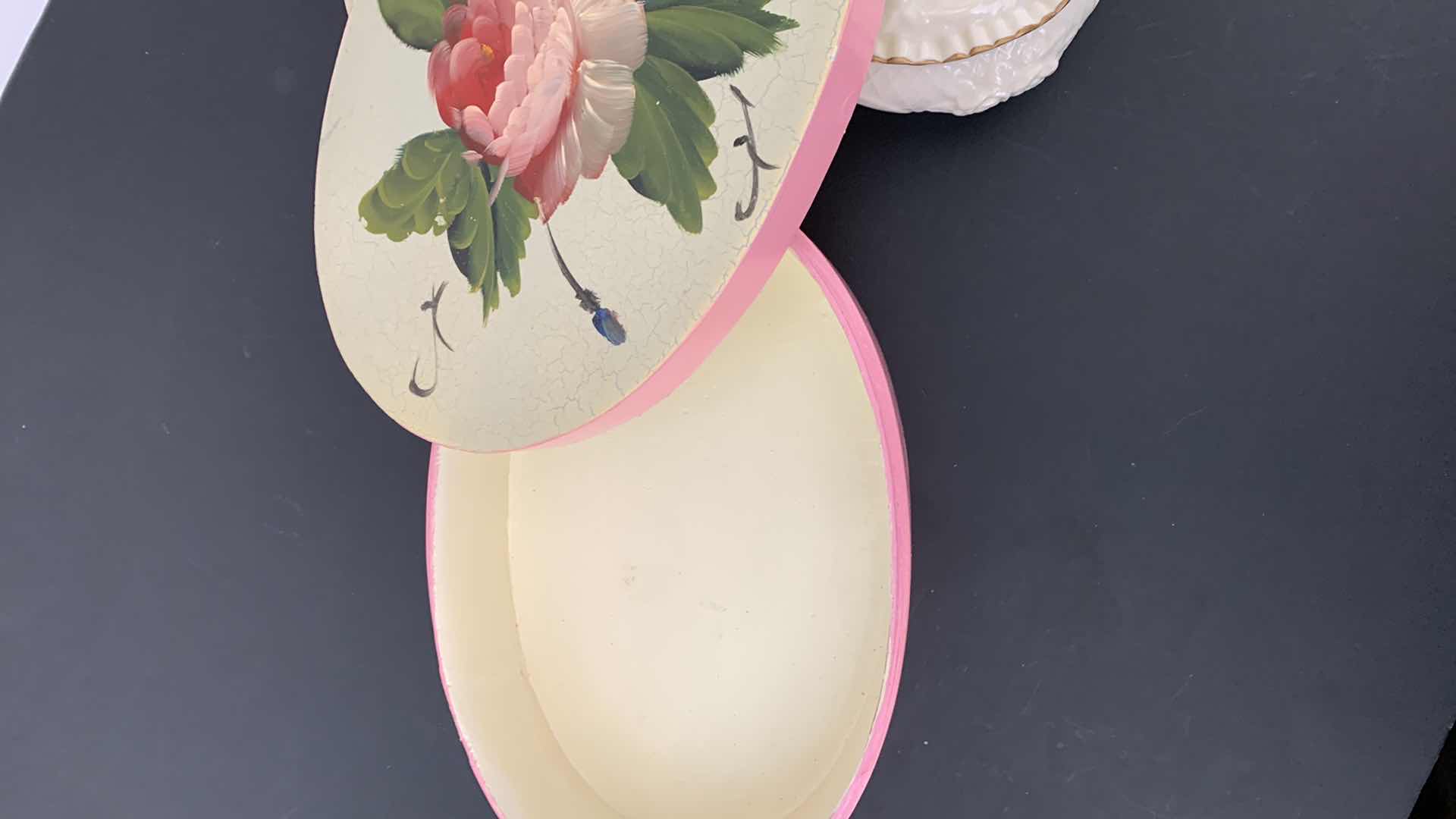 Photo 3 of HOME DECOR