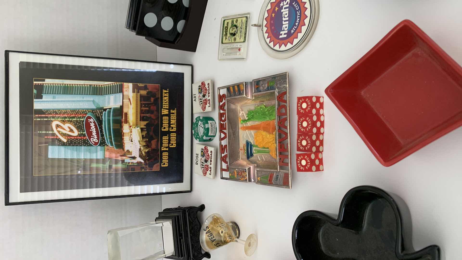 Photo 1 of LAS VEGAS DECOR