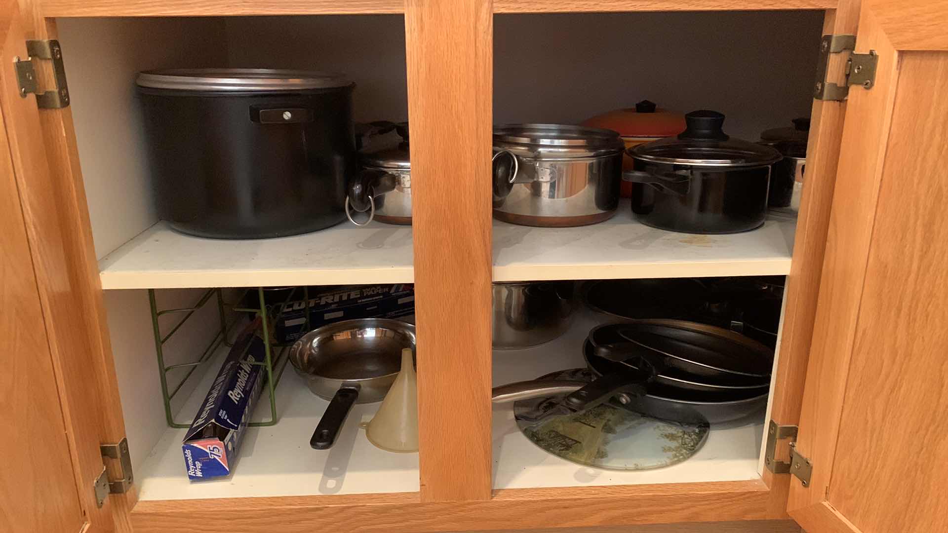 Photo 1 of CONTENTS OF SHELVES